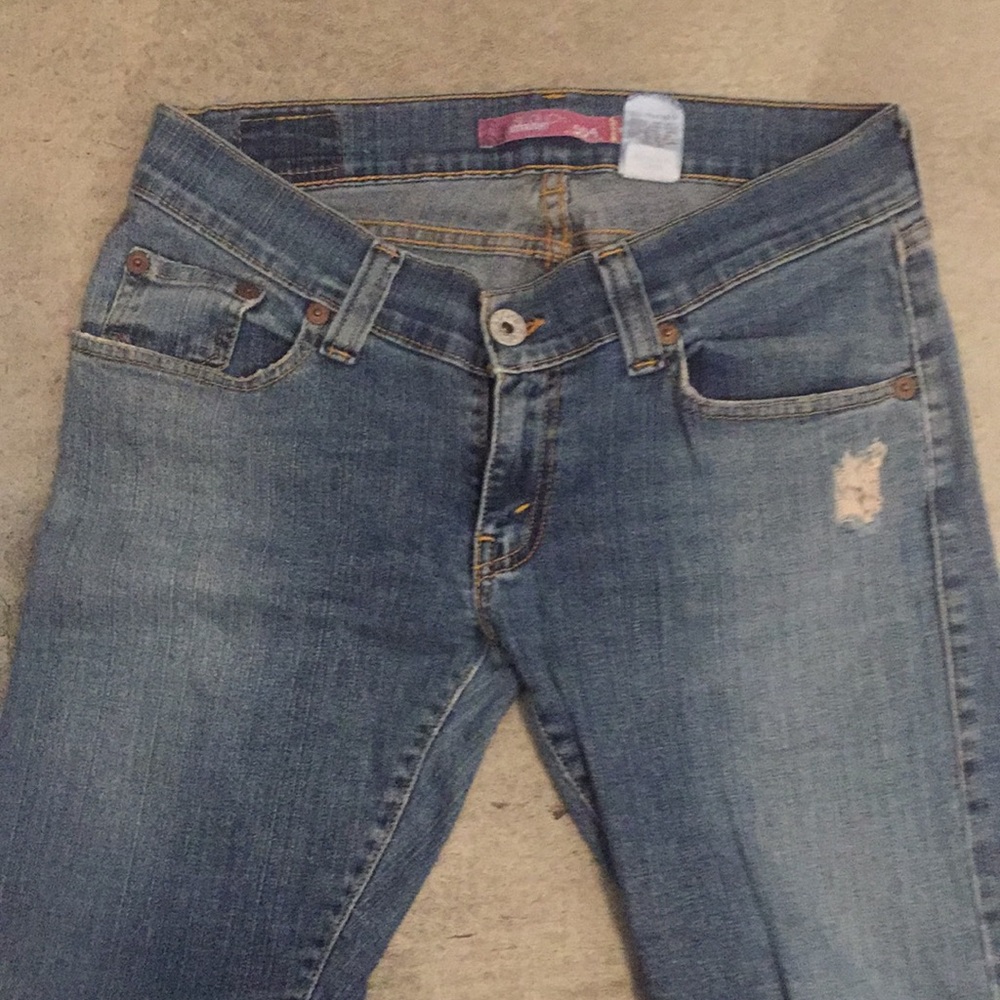 Levi’s 504 Slouch Straight distressed jeans